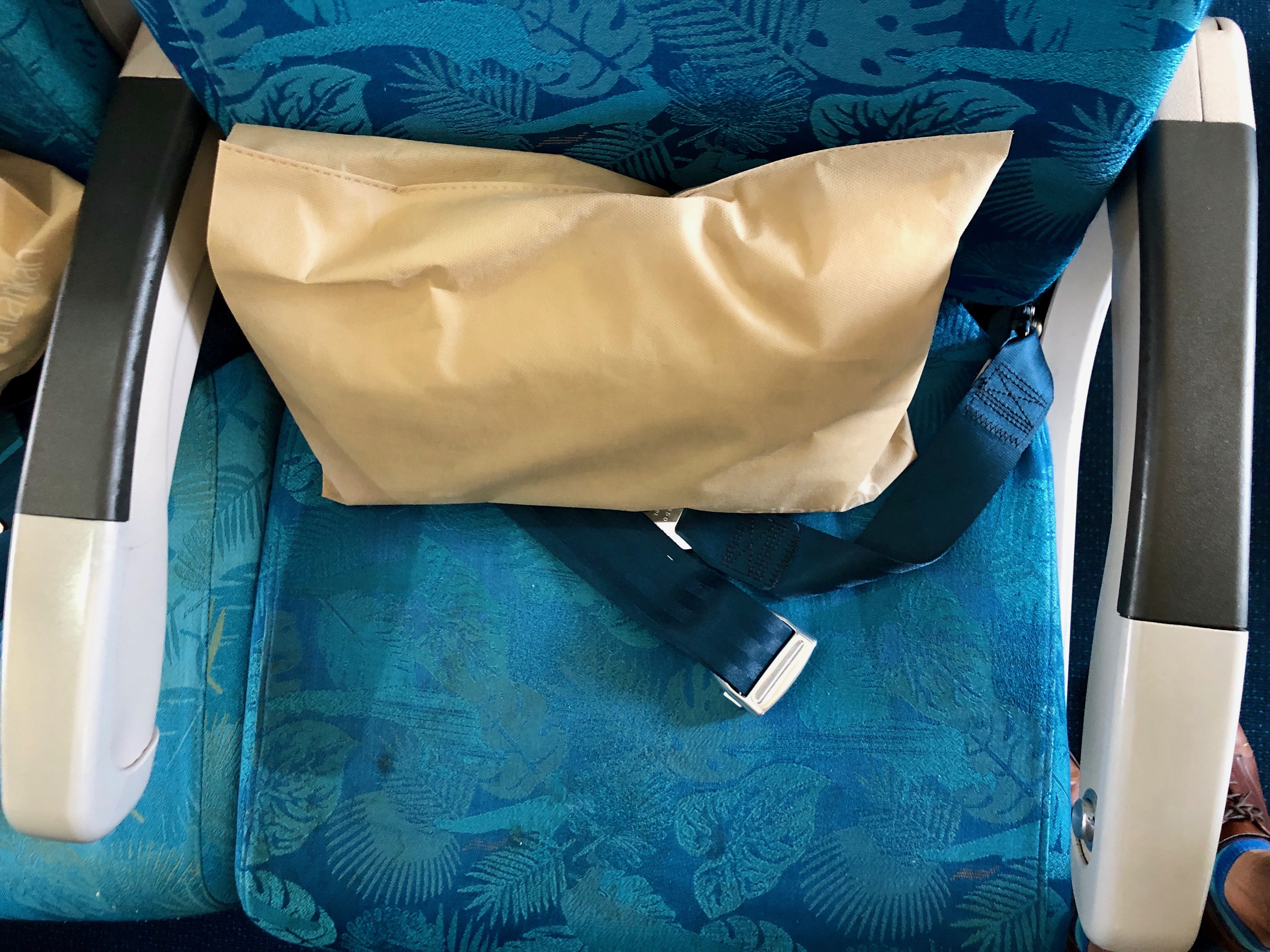 スリランカ航空　以遠　座席