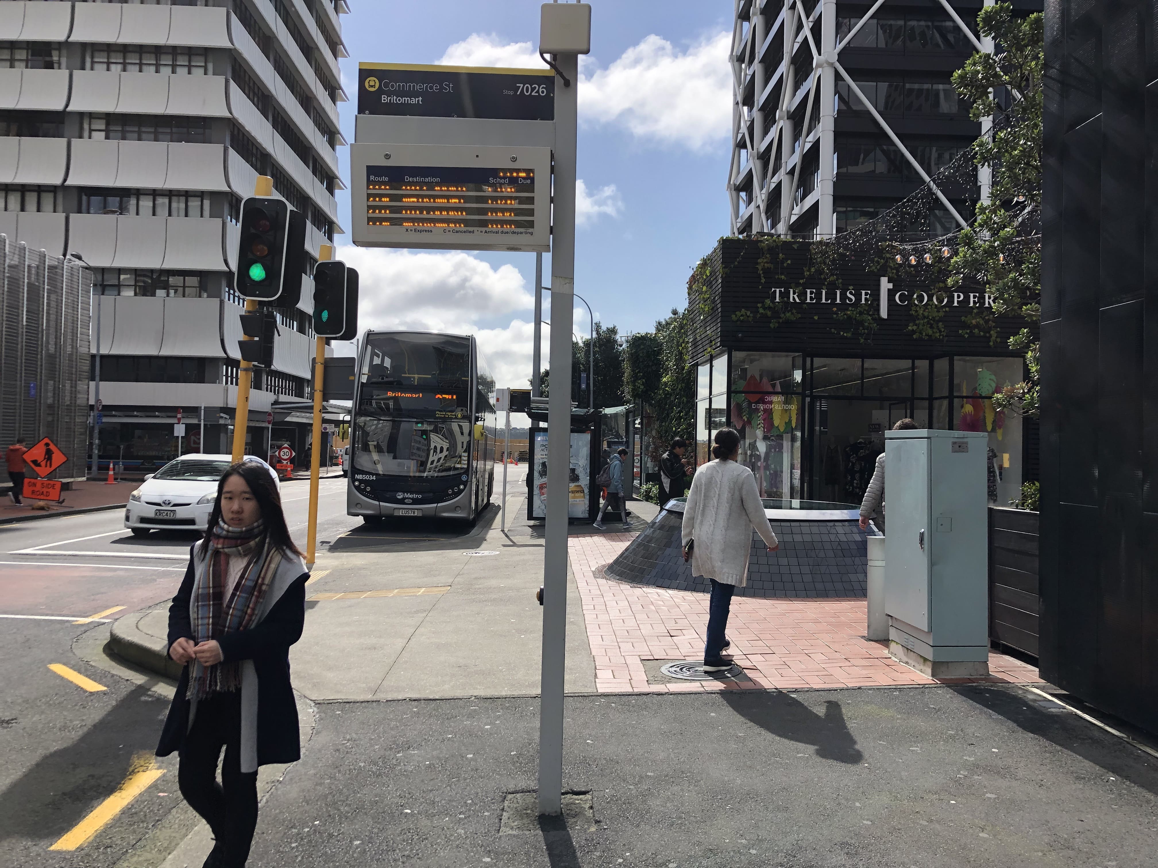 ブリトマート駅　バス停