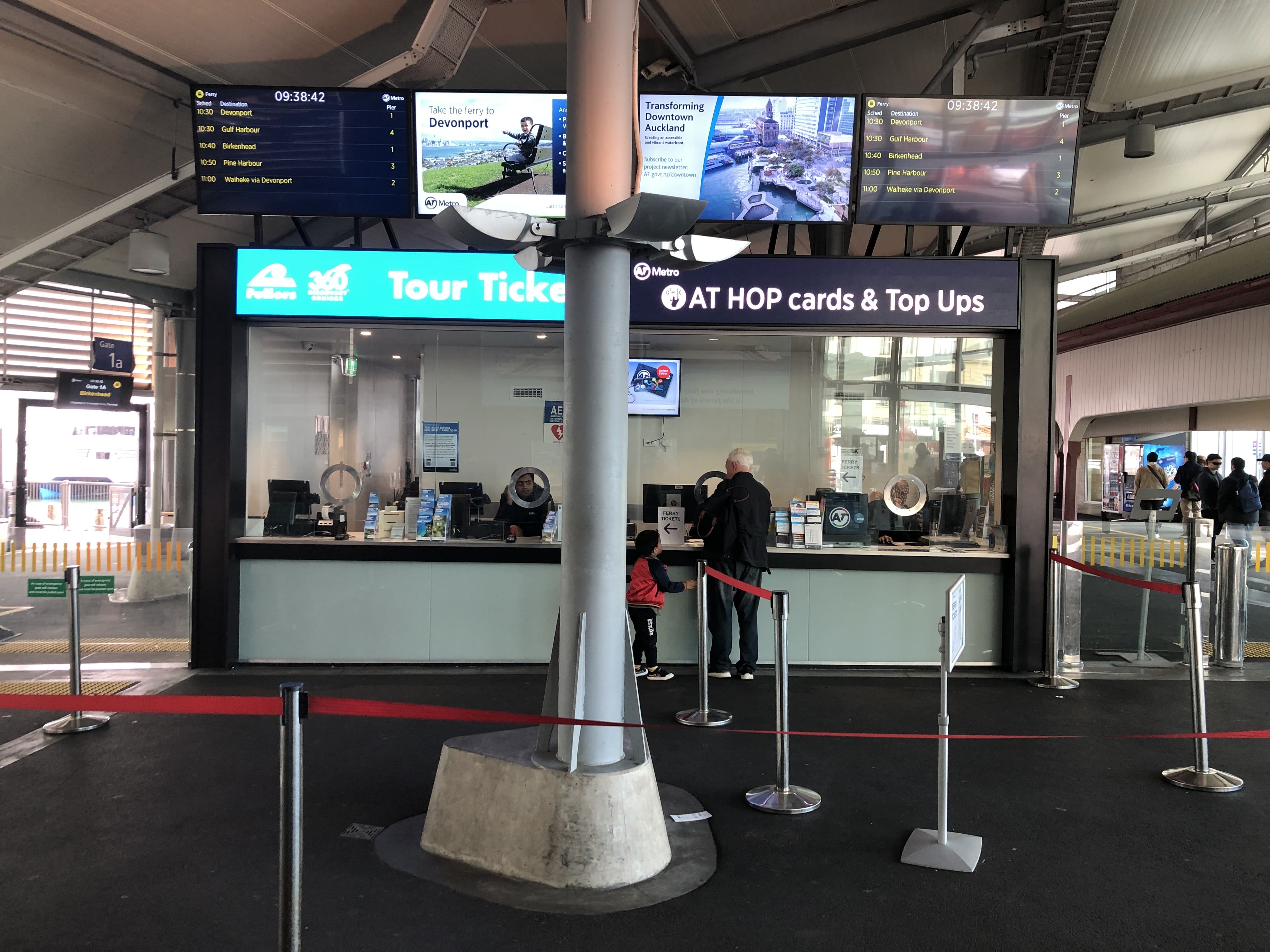 ワイヘキ島 チケット売り場