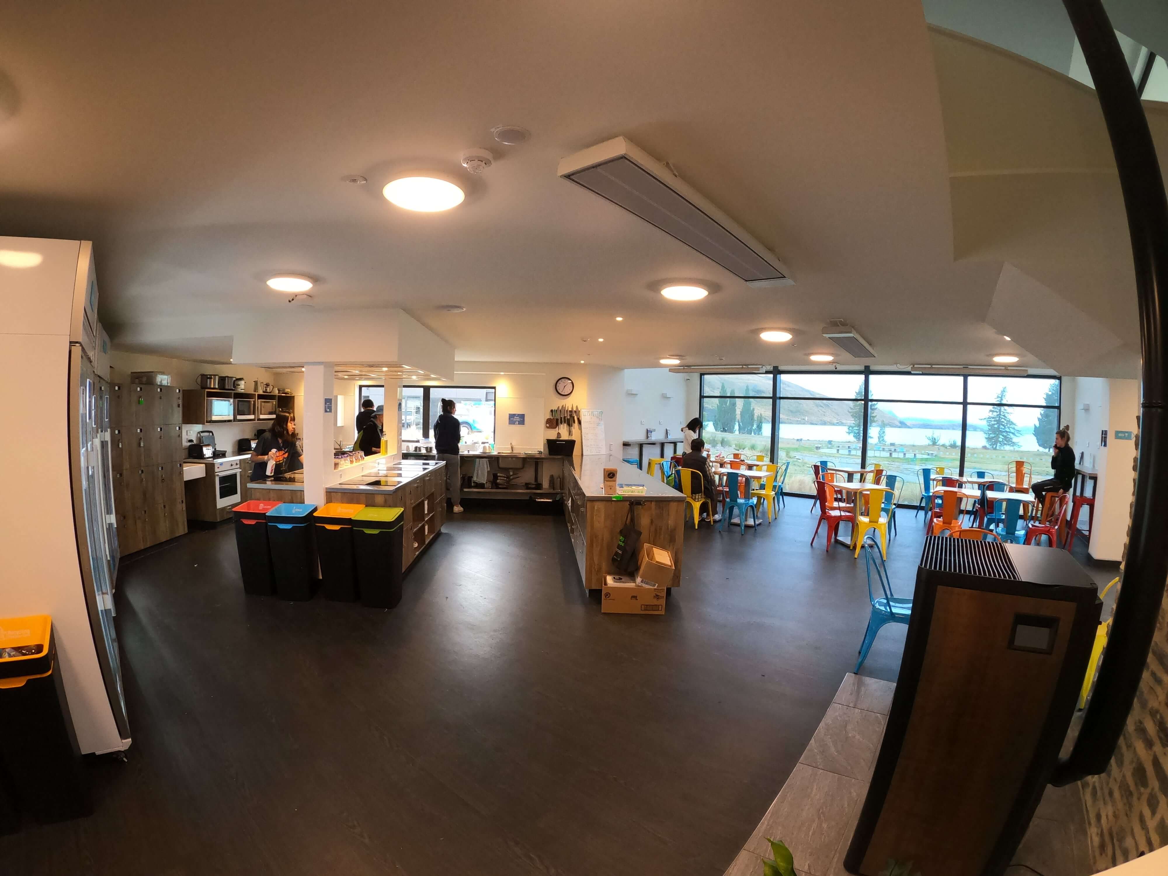 YHA Lake Tekapo キッチン&ラウンジ