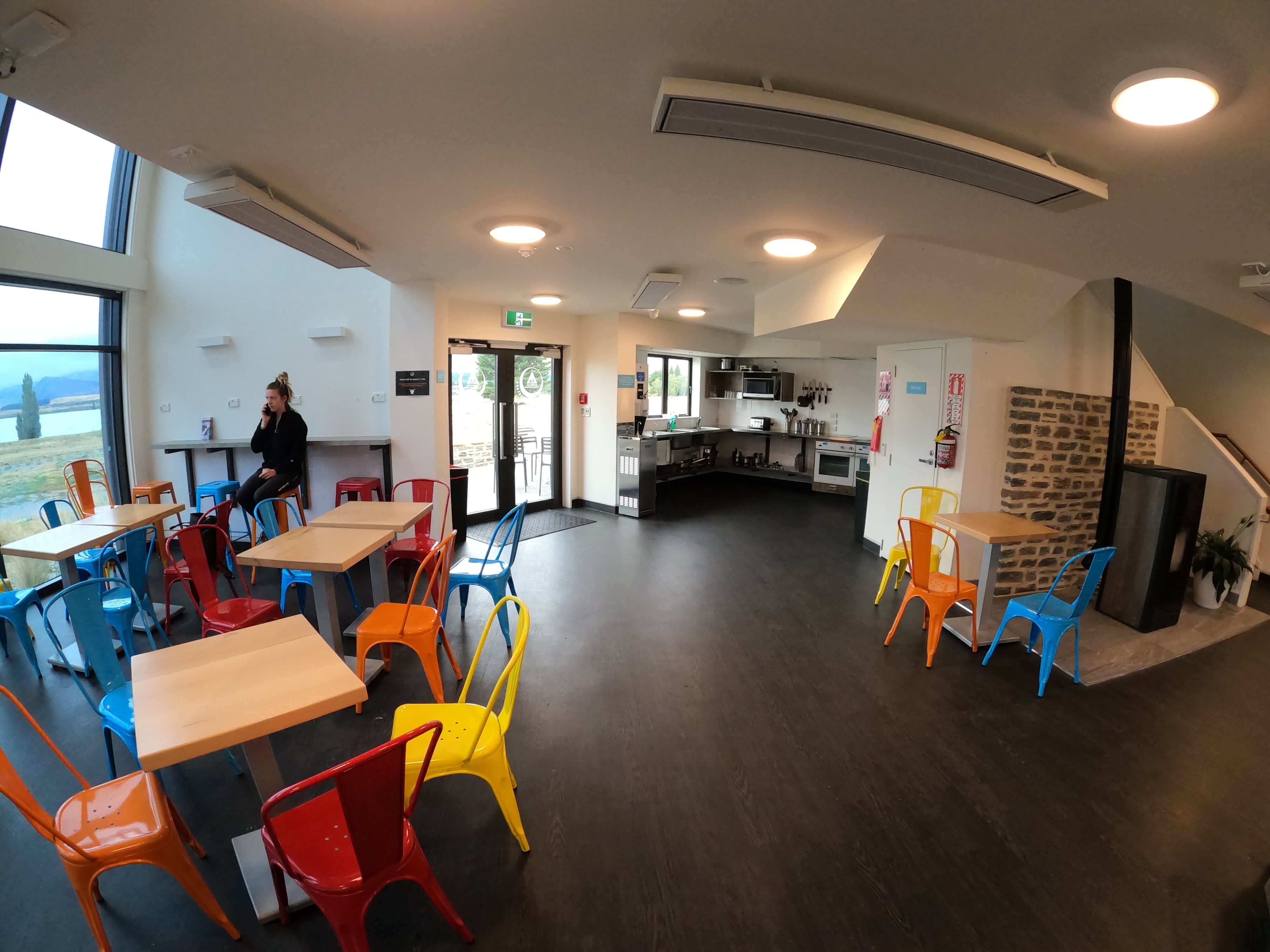 YHA Lake Tekapo キッチン&ラウンジ