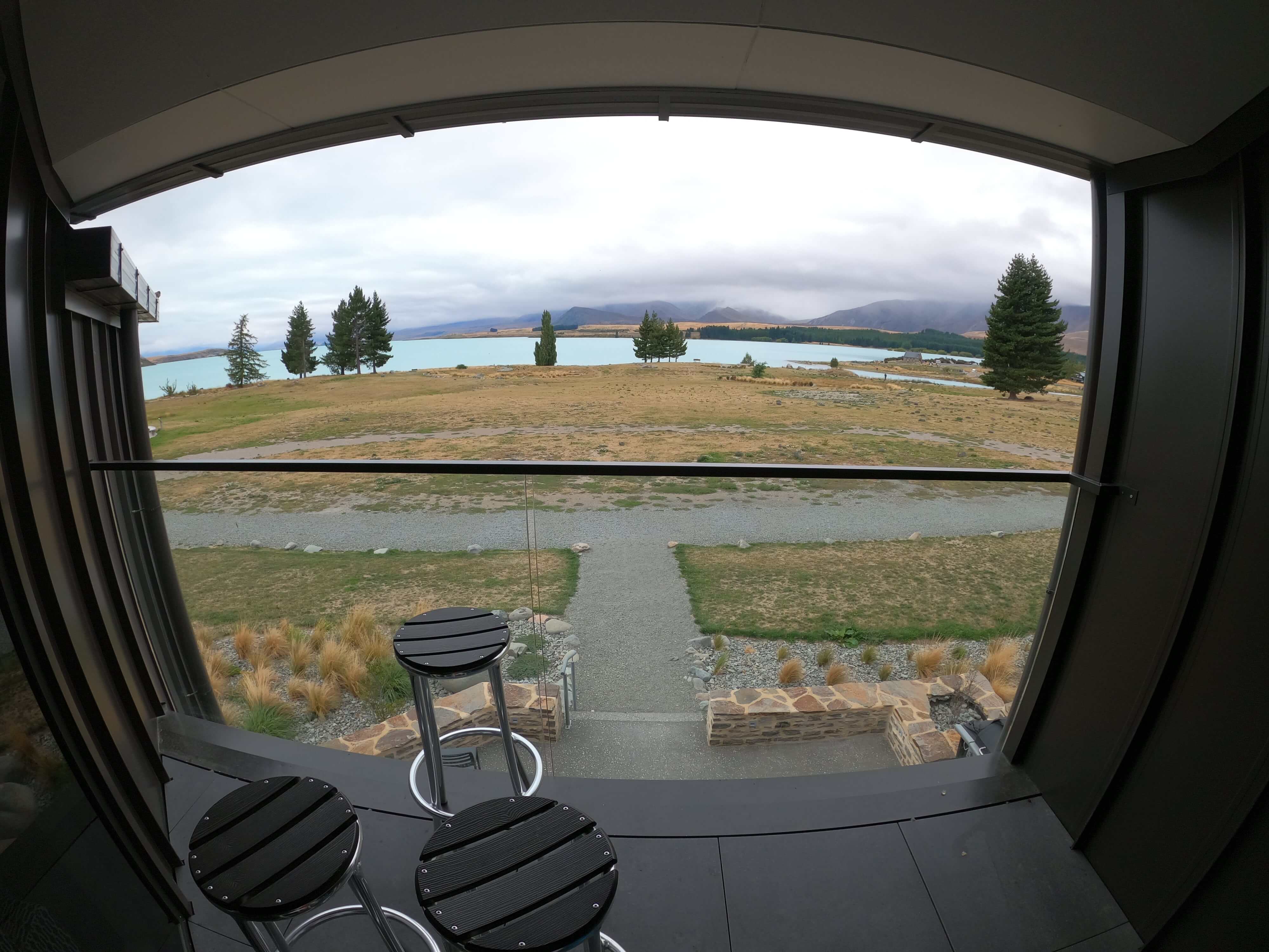 YHA Lake Tekapo 右側のバルコニー