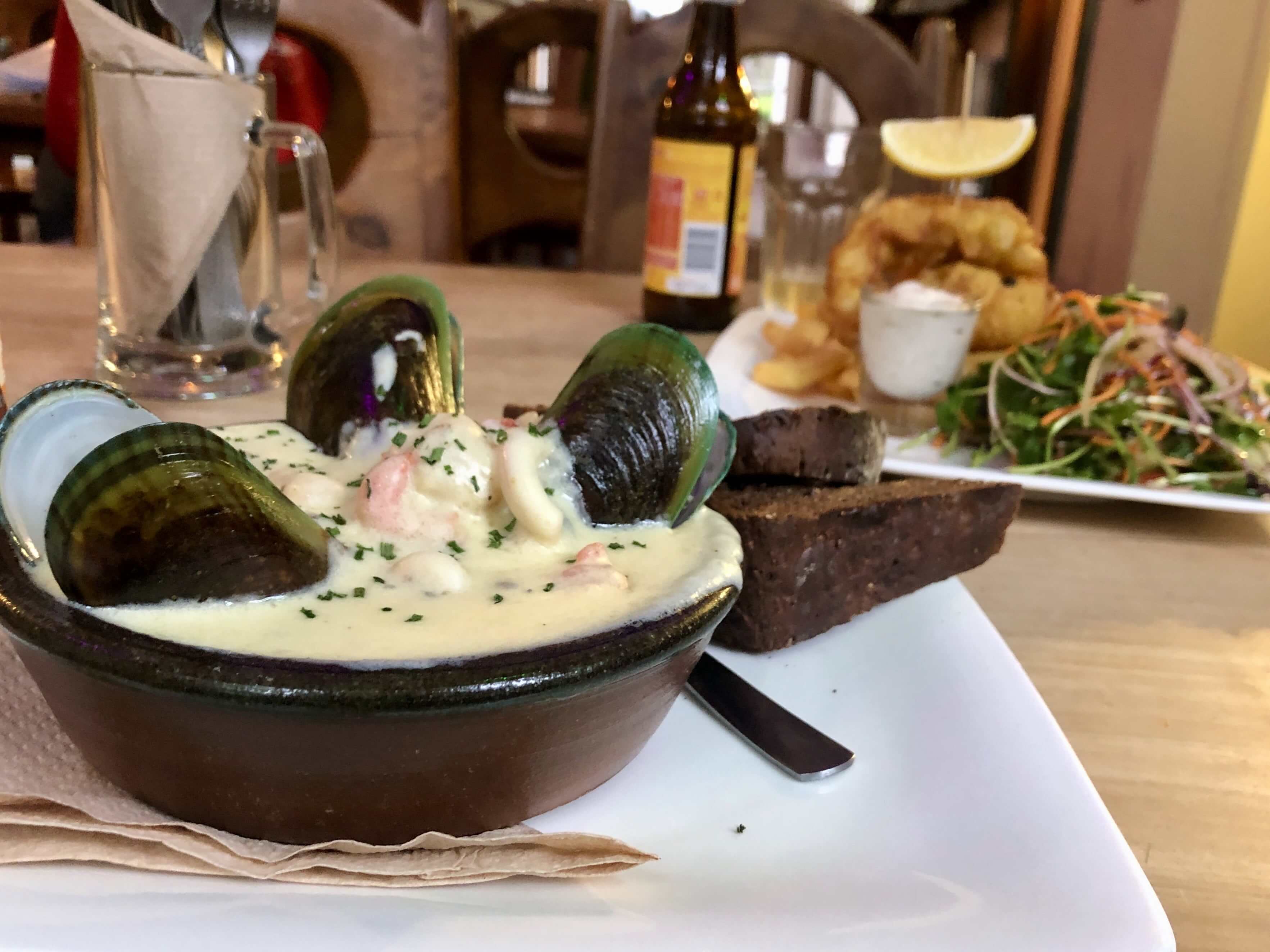 パブ　クラムチャウダー