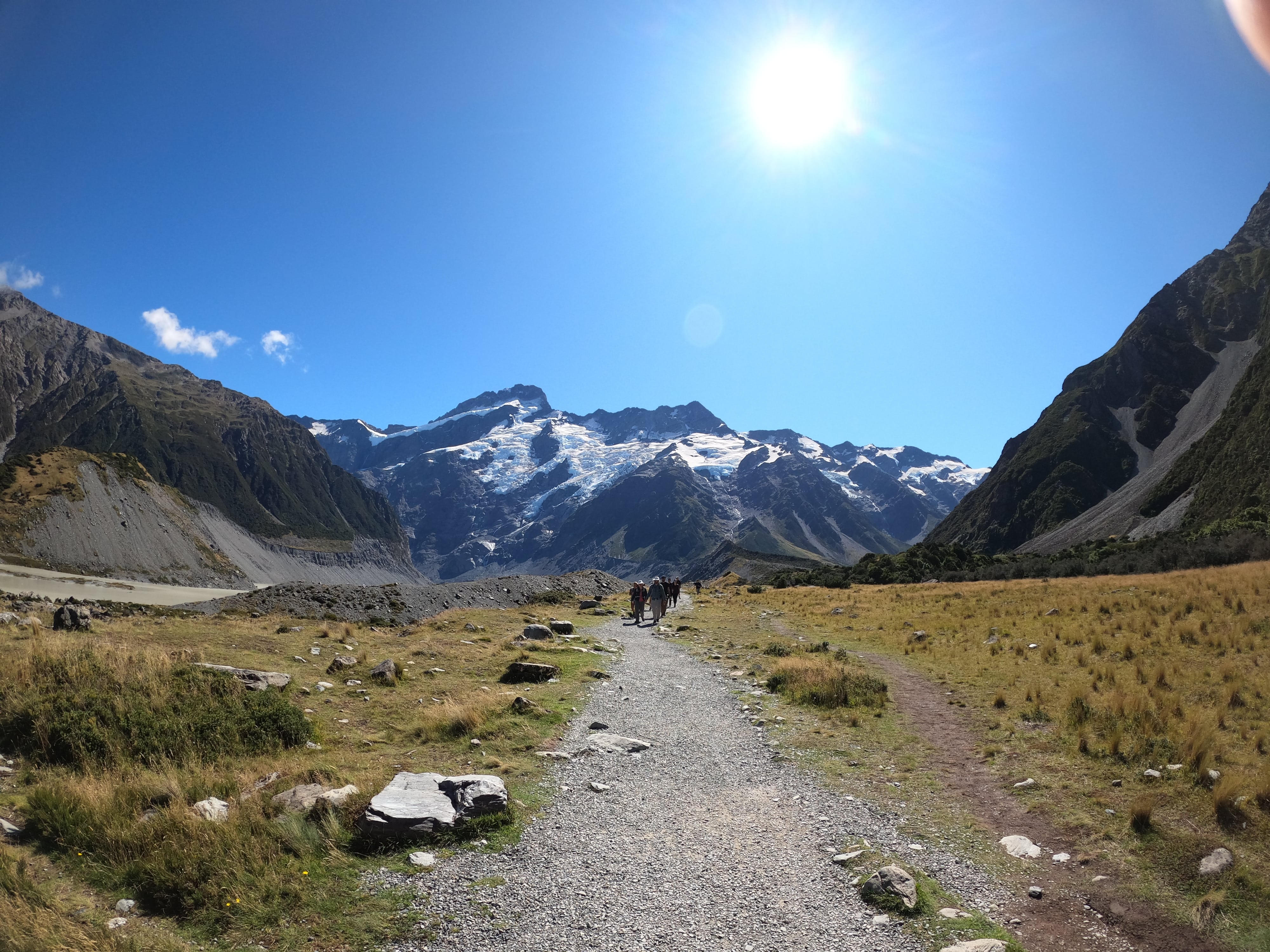 フッカーバレートラック