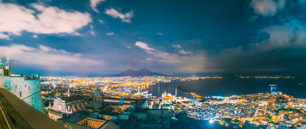 ナポリの夜景