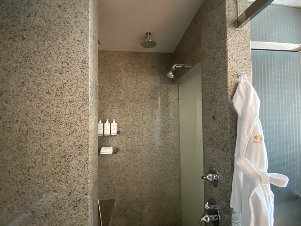 マンダリンオリエンタル東京,シャワールーム