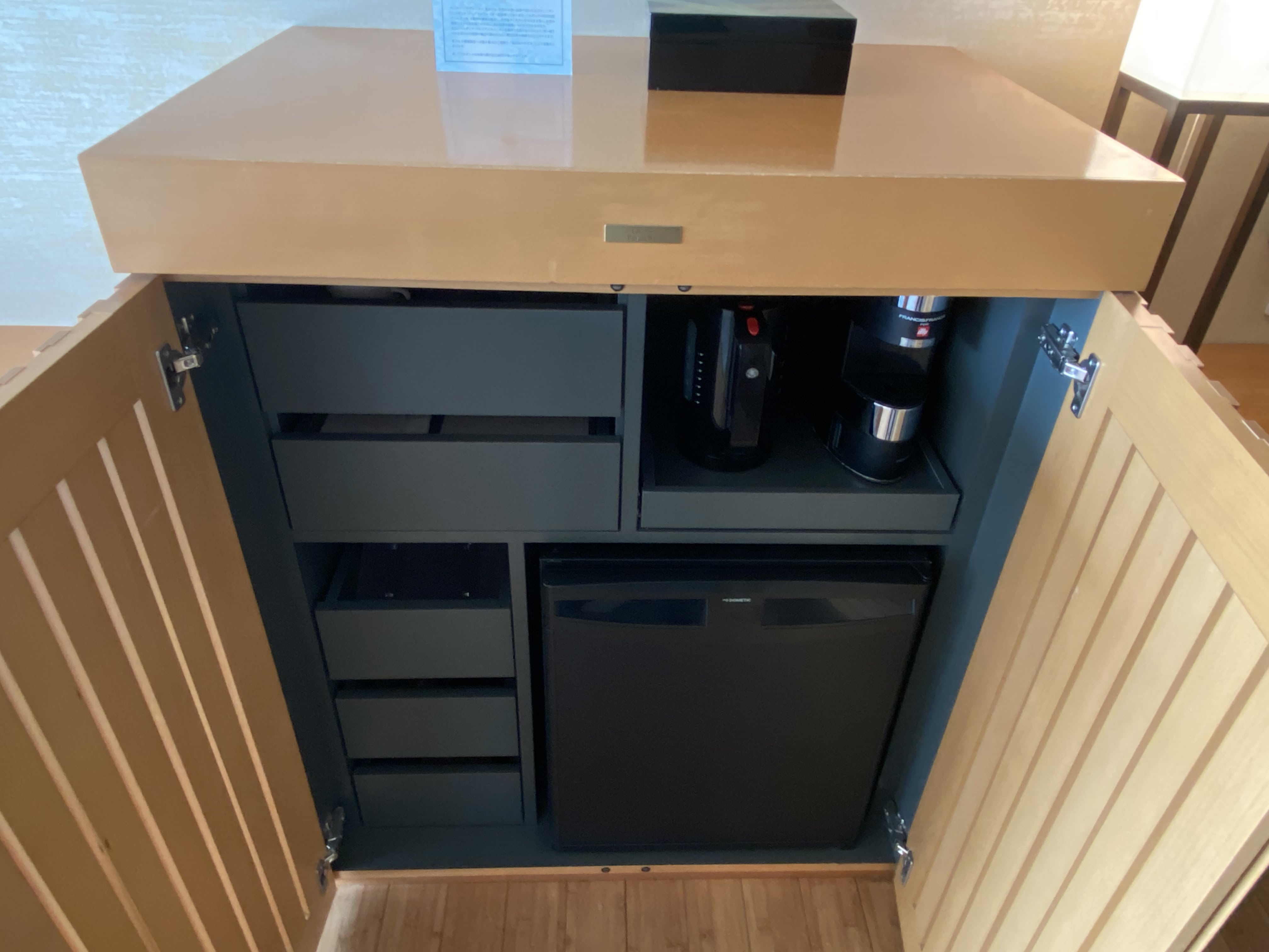 マンダリンオリエンタル東京,ミニバー