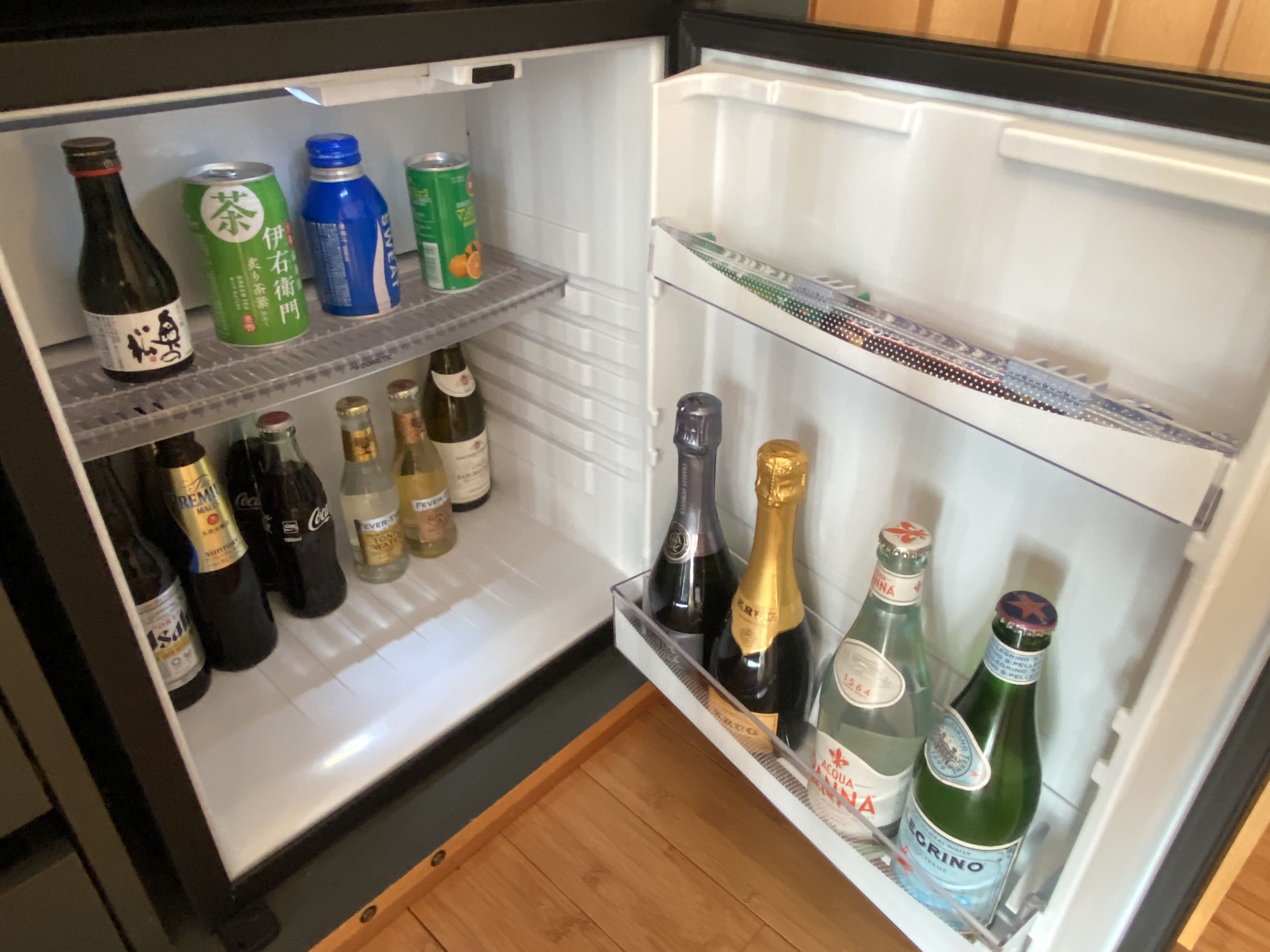 マンダリンオリエンタル東京,ミニバー