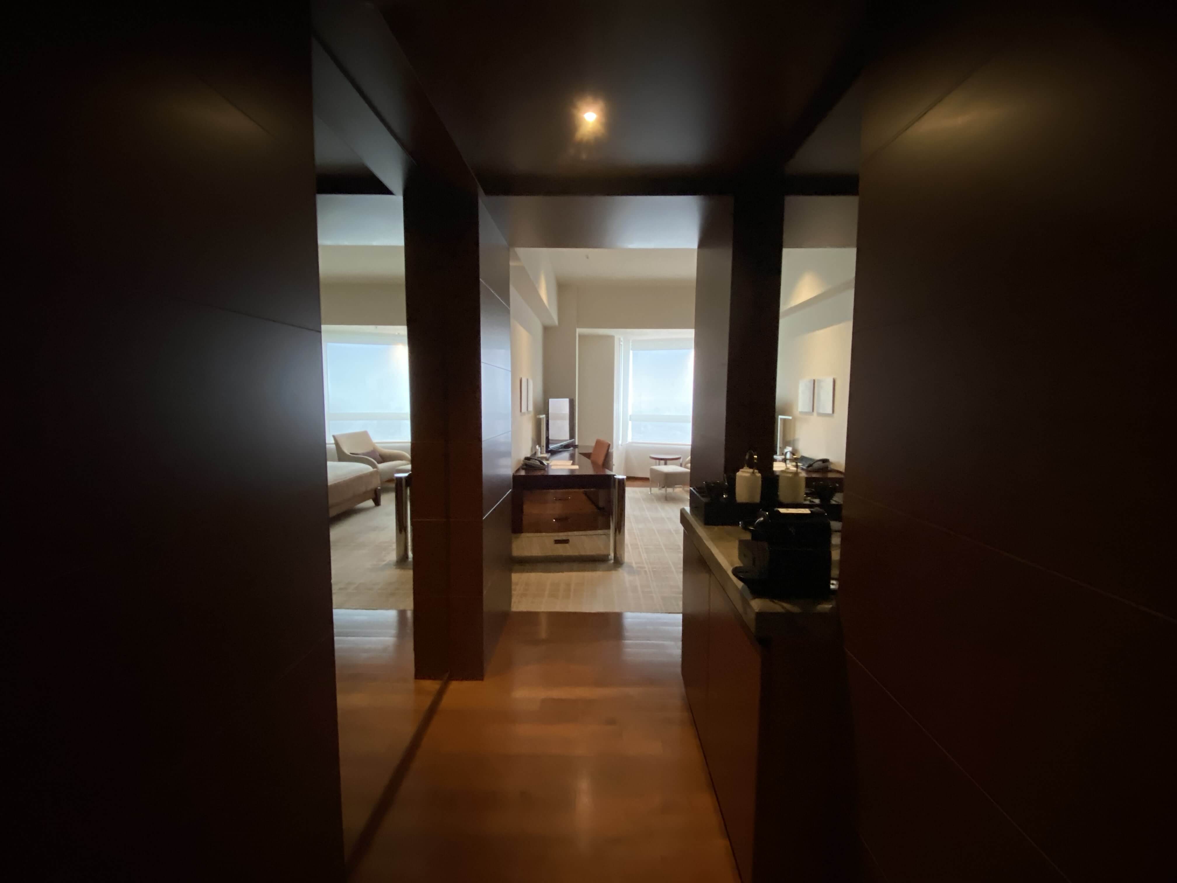 グランドハイアット東京 お部屋の入り口付近